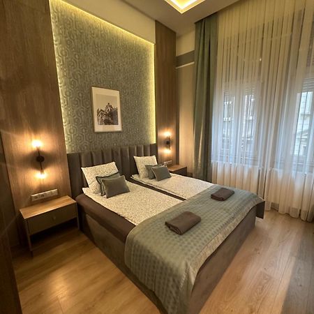 Revay 20 Suites By Corall Budapest Extérieur photo