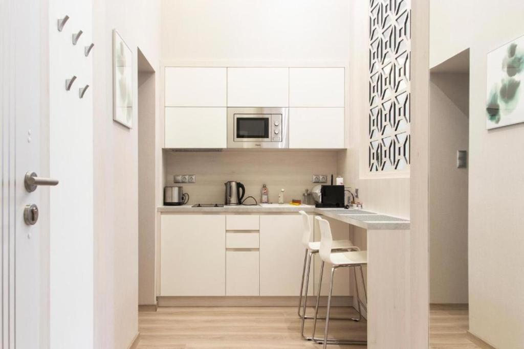 Revay 20 Suites By Corall Budapest Extérieur photo