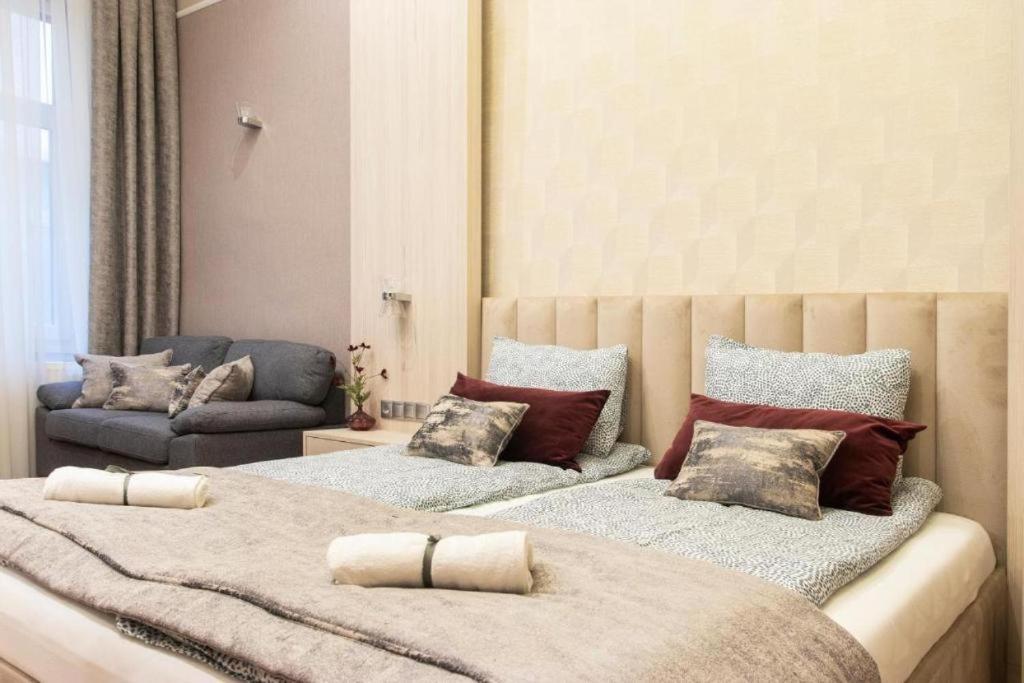 Revay 20 Suites By Corall Budapest Extérieur photo