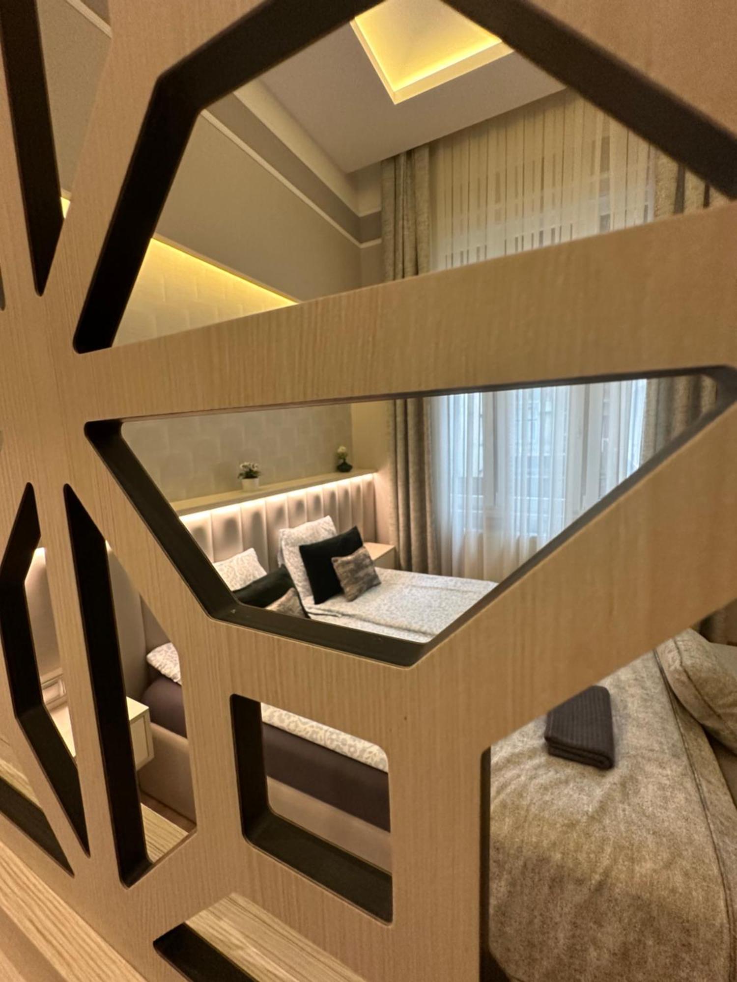 Revay 20 Suites By Corall Budapest Extérieur photo